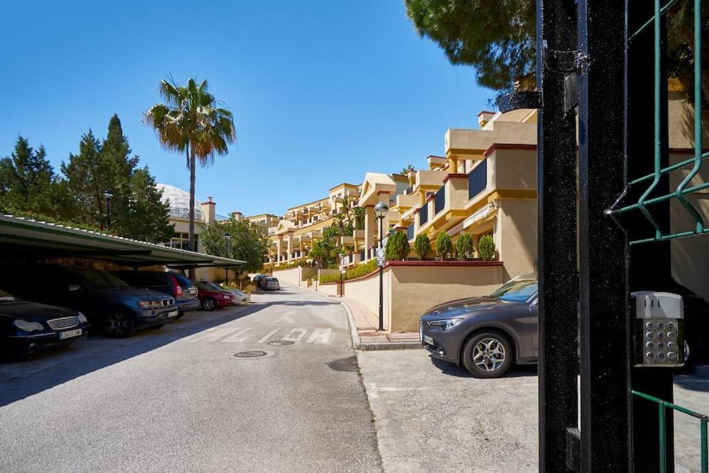 Oleholidays 1106 Romana Playa Primera Linea Playa Marbella Exterior photo