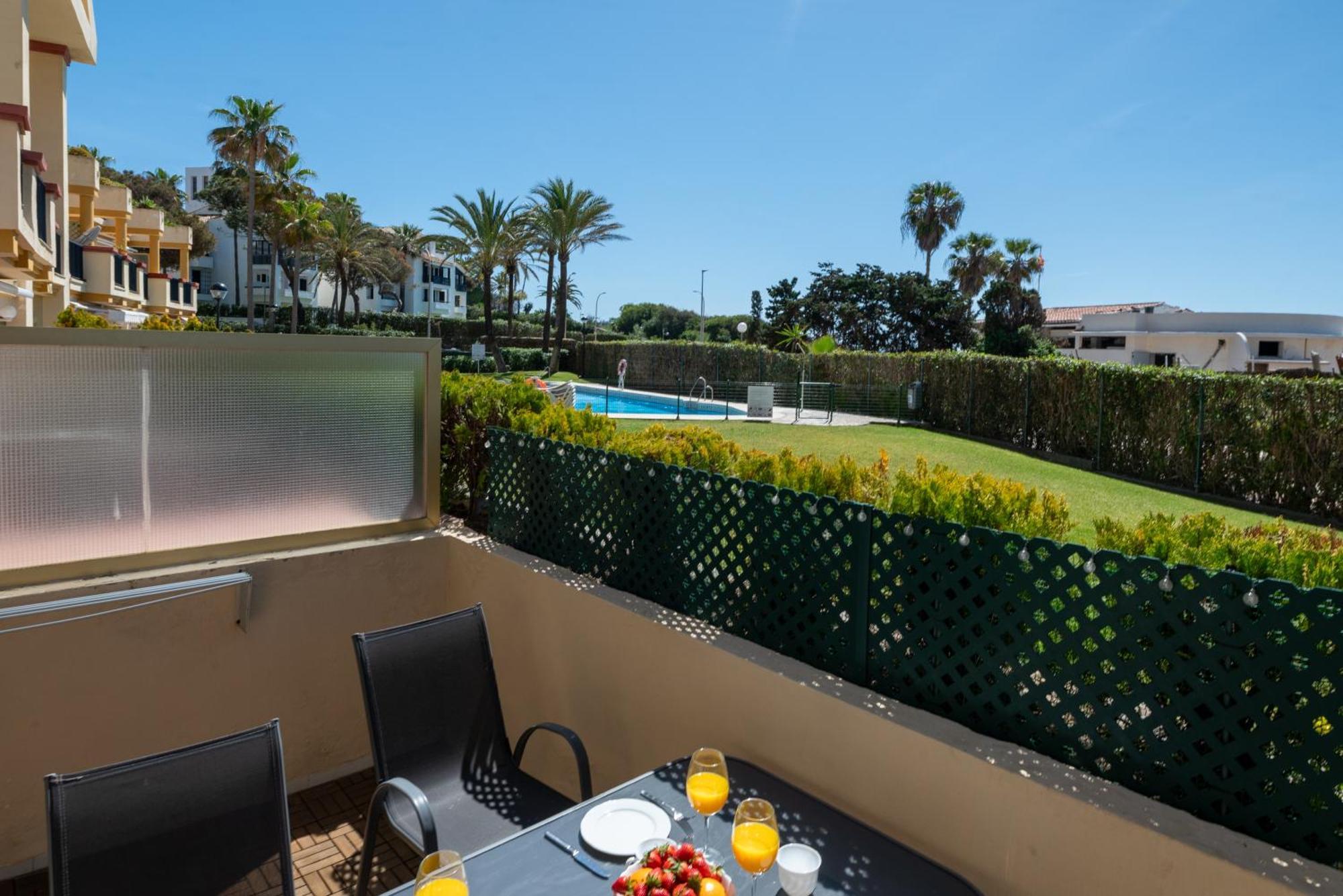 Oleholidays 1106 Romana Playa Primera Linea Playa Marbella Exterior photo