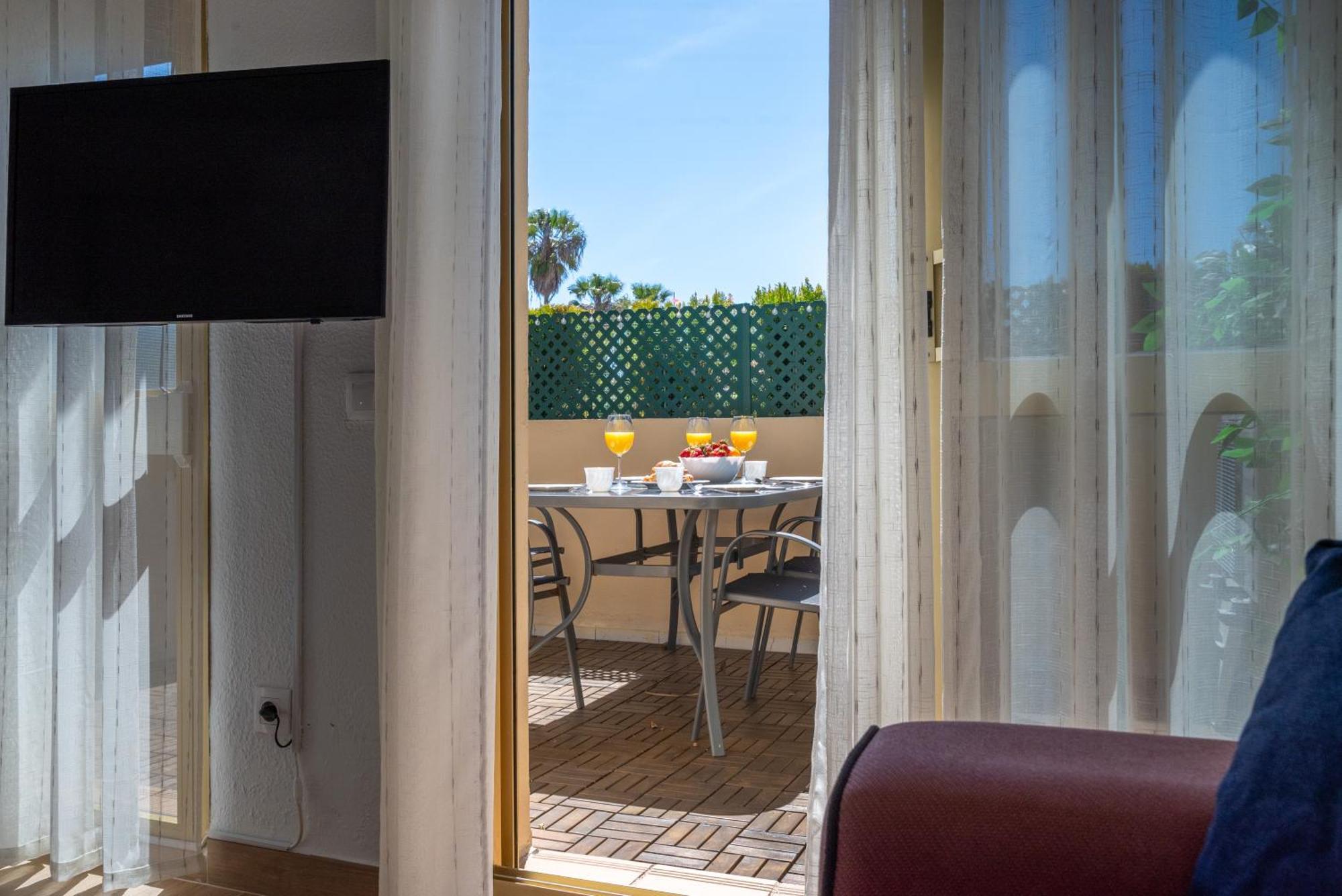 Oleholidays 1106 Romana Playa Primera Linea Playa Marbella Exterior photo